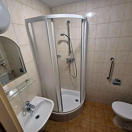 Osrodek Wypoczynkowo-leczniczy Opole W Dzwirzynie